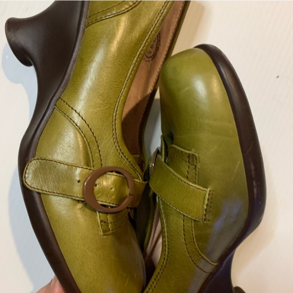 John Fluevog Sharon Shoes - Picture 7 of 8